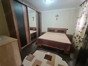 Casa P+ M , zona Chercea, renovata și mobilata - imagine 9