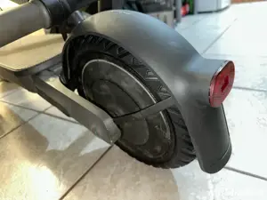 Trotinetă electrică Xiaomi Mi 4 Ultra  - imagine 2