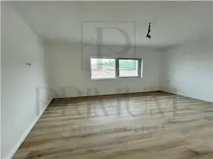 Duplex rafinat- zona excelenta - finisaje deosebite - despartit prin camera tehnica - parter SAD - imagine 8