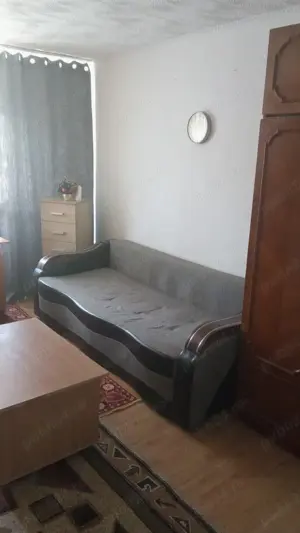 Garsoniera de închiriat