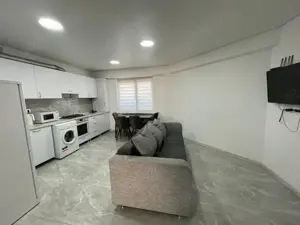 Apartament cu 3 camere de inchiriat in zoan Tractorul - imagine 4