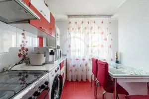 Apartament 3 camere - Mioveni - Zona Dispensar! - imagine 10