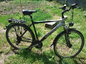 Vând bicicletă trekking Cyco - TR - 28 aluminiu  - imagine 3