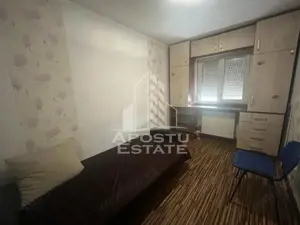 Apartament cu 3 camere de vanzare, centrala proprie, zona Dambovita - imagine 5
