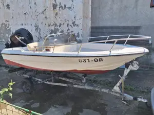 Vand sau schimb cu autoturism