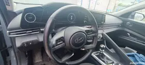 Hyundai Elantra  - imagine 2 Hyundai Elantra  - imagine 2