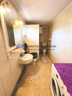 CASA cu mansarda  comuna DOBRENI - imagine 7