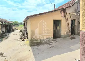 Casa cu 2 camere ,2337 mp in Battonya - imagine 10