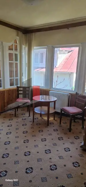 CASA DE VANZARE IN BUSTENI- POIANA TAPULUI - imagine 17 CASA DE VANZARE IN BUSTENI- POIANA TAPULUI - imagine 17