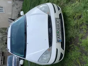 Vind:Ford Focus 1.8TDDI-55Kw-2002-289797 km reali-800 negociabil.tel:  - imagine 5