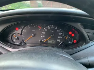 Vind:Ford Focus 1.8TDDI-55Kw-2002-289797 km reali-800 negociabil.tel:  - imagine 3