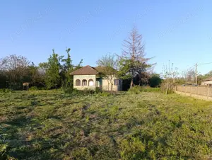 Casă bătrânească de vânzare  - imagine 6