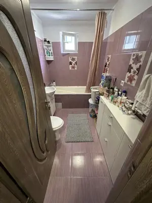 Apartament luminos, 3 camere,  Bld. Brancoveanu, zona Aurel Persu. - imagine 8