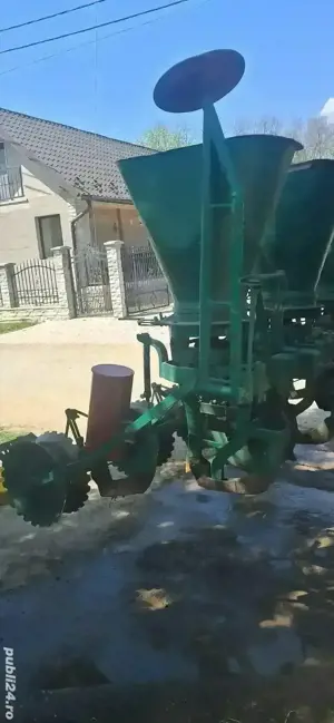 Vând semănătoare de porumb  - imagine 2