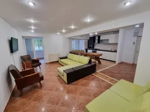 Inchiriere apartament 4 camere cu balcon - Aleea Tudor Neculai 19 - Iasi