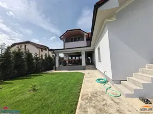 Vila impunatoare cu 6 camere spatioase in stil american - imagine 14