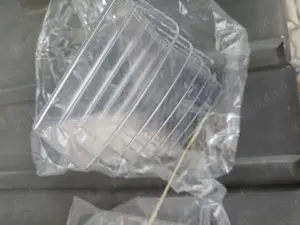 2 suporti cu 5 compartimente ptr cosmetice