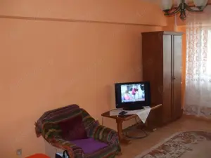 Proprietar, închiriez garsonieră decomandată in Buzau, zonă ultracentrală