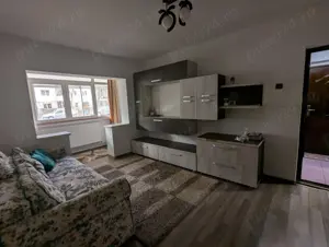 Apartament cu doua camere  - imagine 2 Apartament cu doua camere  - imagine 2