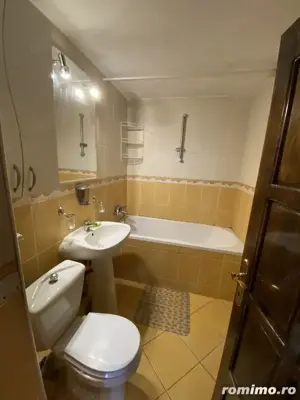 3 camere situat in zona Freidorf - imagine 4