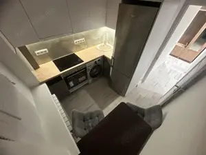 2 camere in zona Dambovita