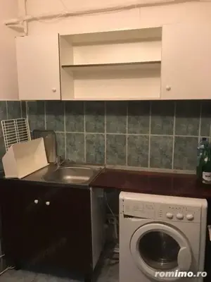 Inchiriez apartament cu 1 camera in zona Dacia 