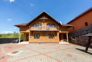 Casă individuală 5 dormitoare și teren 804 mp-Baciu Săcele