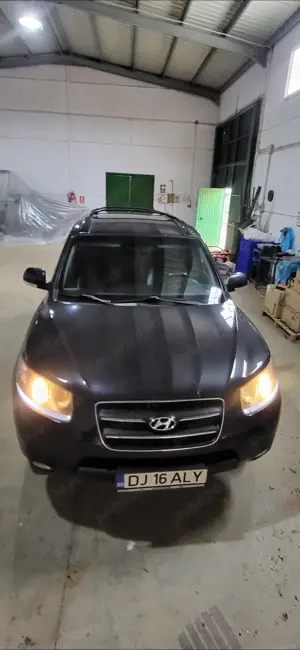 Hyundai SantaFe an 2009 - imagine 4