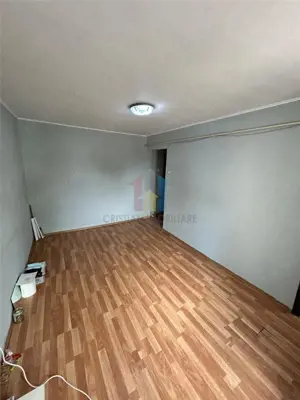 Etaj 1 Garsoniera, 26mp zona Apollo - imagine 3