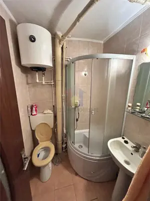 Etaj 1 Garsoniera, 26mp zona Apollo - imagine 5