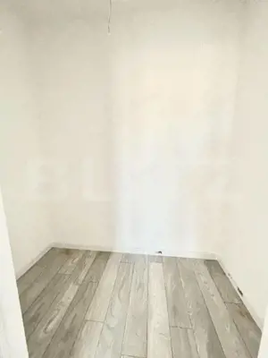 Apartament 3 camere, Etaj 1, 53 mp, super pret, Giroc - imagine 2 Apartament 3 camere, Etaj 1, 53 mp, super pret, Giroc - imagine 2