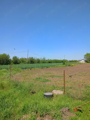 Vând teren intravilan  - imagine 3