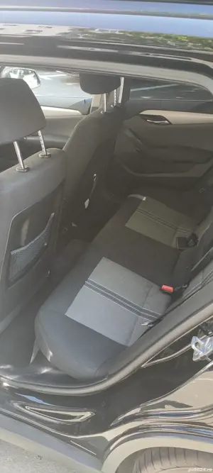 Vând BMW X1 4x4 2016 înmatriculată în RO - imagine 8