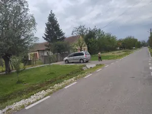 Teren intravilan - livada pomi fructiferi  - imagine 8