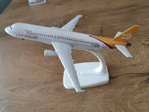 Macheta metalica de avion Lybian Airlines | Decoratie | Perfect pt cadou
