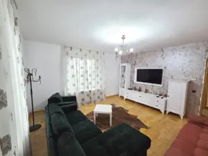 Splaiul Unirii, Mihai Bravu, Asmita Gardens, 3 camere decomandat et 8 din 17