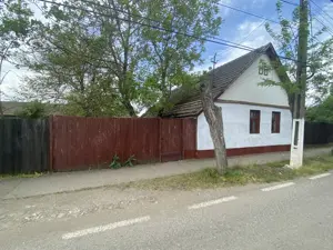 Casa cu teren pentru constructie de vanzare 