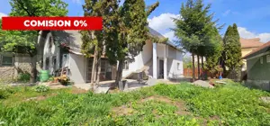 Casă spațioasă, de vanzare, cu 10 camere, 200 mp, zona semicentrala