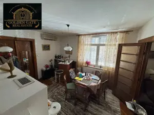 Mosilor - Libertatii | Casa 10 camere | 3 Balcoane | Centrala | 4 Bai - imagine 4