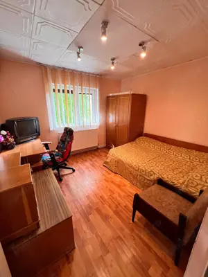 Apartament 3 camere ,etaj 2, str Popa Sapca, Dragasani, Valcea - imagine 10 Apartament 3 camere ,etaj 2, str Popa Sapca, Dragasani, Valcea - imagine 10