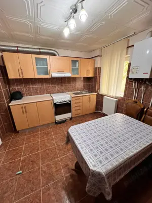 Apartament 3 camere ,etaj 2, str Popa Sapca, Dragasani, Valcea - imagine 11 Apartament 3 camere ,etaj 2, str Popa Sapca, Dragasani, Valcea - imagine 11