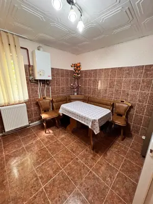 Apartament 3 camere ,etaj 2, str Popa Sapca, Dragasani, Valcea - imagine 13 Apartament 3 camere ,etaj 2, str Popa Sapca, Dragasani, Valcea - imagine 13