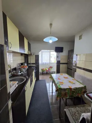 Apartament - 2 camere - Tractorul - imagine 5