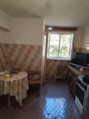 Vand apartament 3 Camere Decomandate, Baie cu geam, 64m2 , Mazepa  - imagine 7 Vand apartament 3 Camere Decomandate, Baie cu geam, 64m2 , Mazepa  - imagine 7
