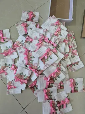 Invitatii de nunta personalizate - design unic, livrare rapida si pret accesibil