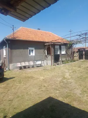 Vand casa imediat ocupabila in Husasau de Tinca
