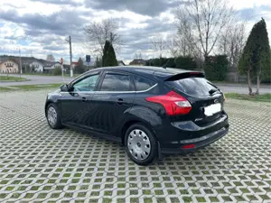 Ford Focus 2011, MK3, model Titanium - imagine 4