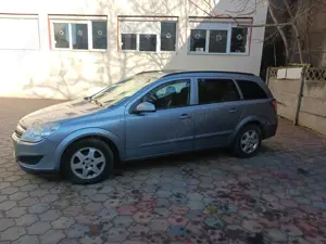 De vânzare Opel Astra H  - imagine 2