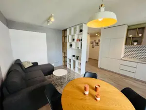 Apartament 2 camere, parcare subterana, zona Vivo - imagine 2