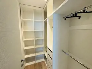 Apartament 2 camere, parcare subterana, zona Vivo - imagine 9